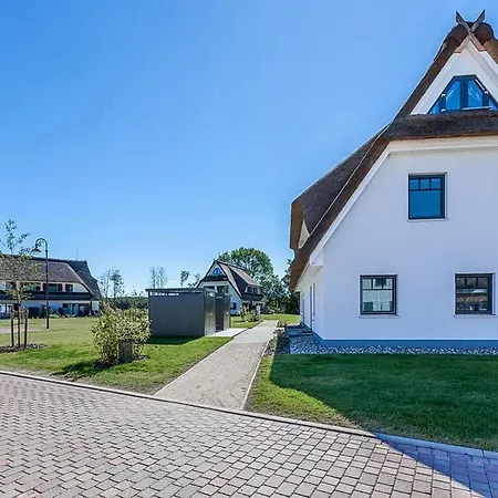 Reethaus Am Mariannenweg 02a Holiday home Boltenhagen (Ostseebad)